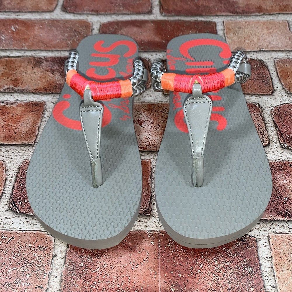Circus by Sam Edelman MOTT style flip flop size 6M
